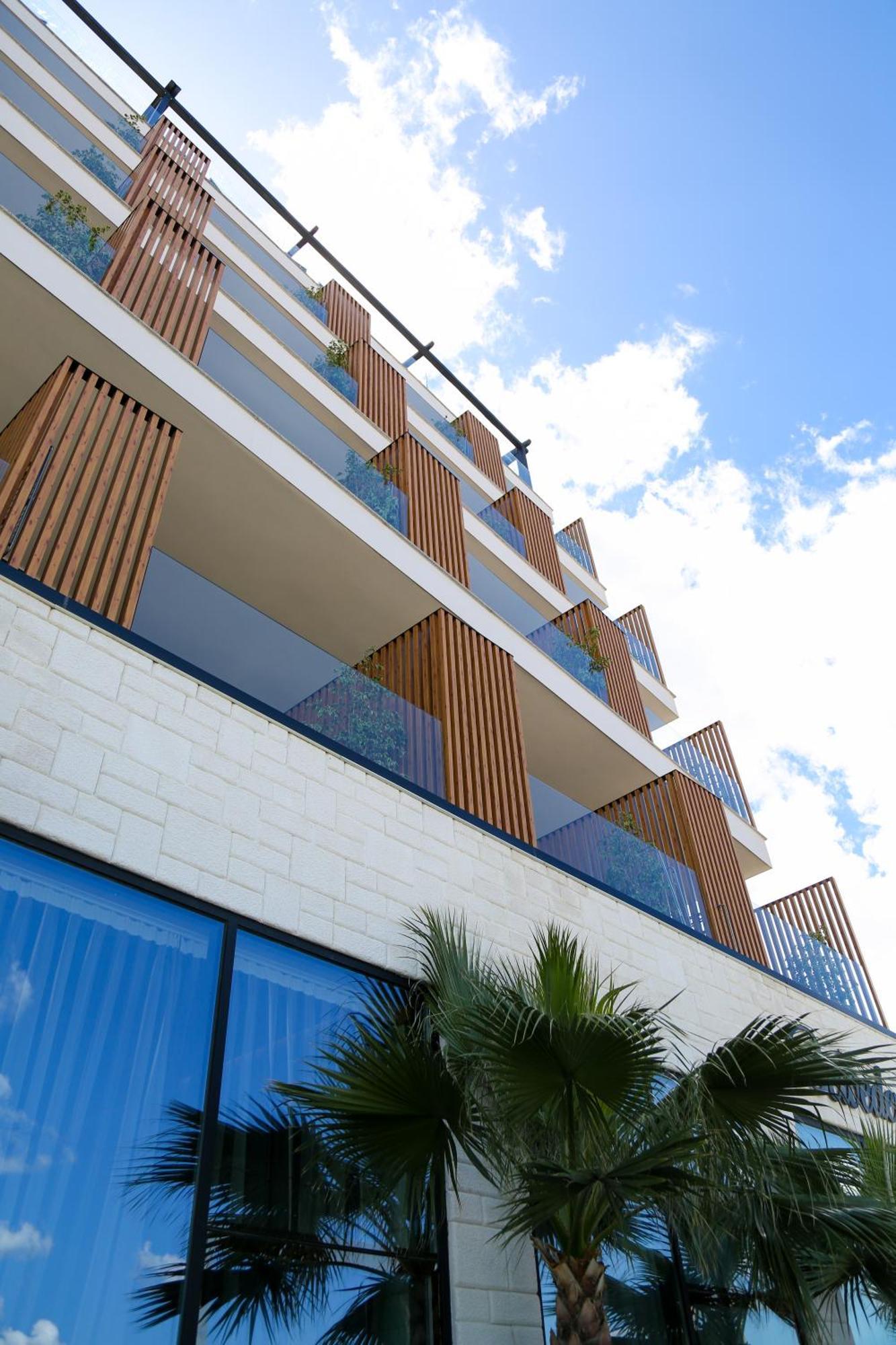 Belvedere & Hotel Vlorë