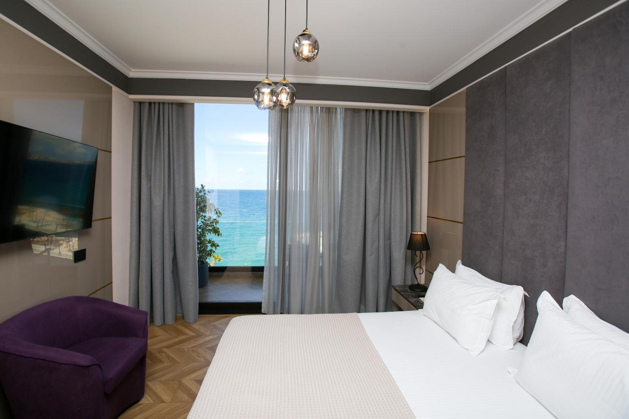 Hotel Belvedere &