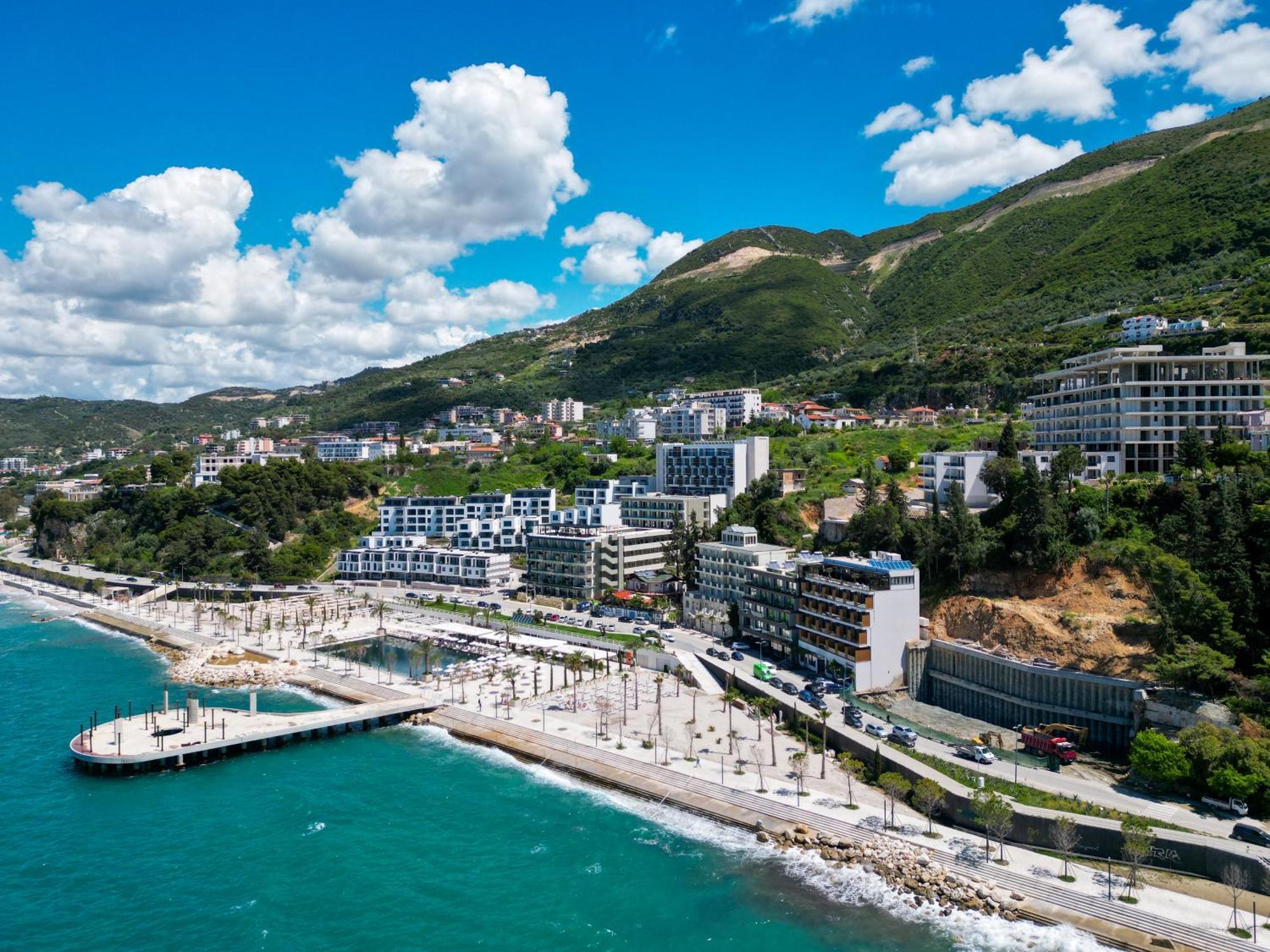 Belvedere & Hotel Vlorë