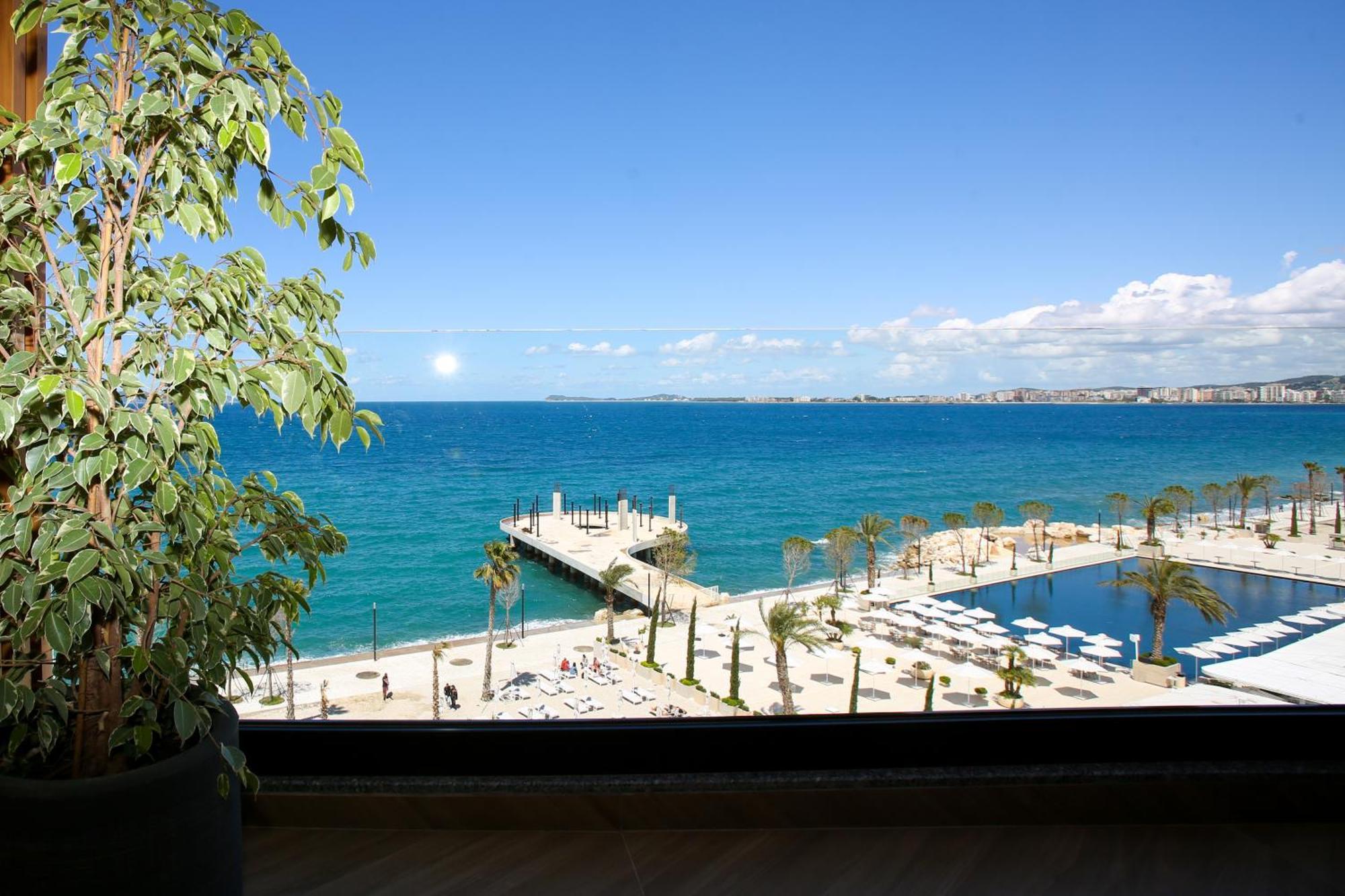 Belvedere & 4* Vlorë